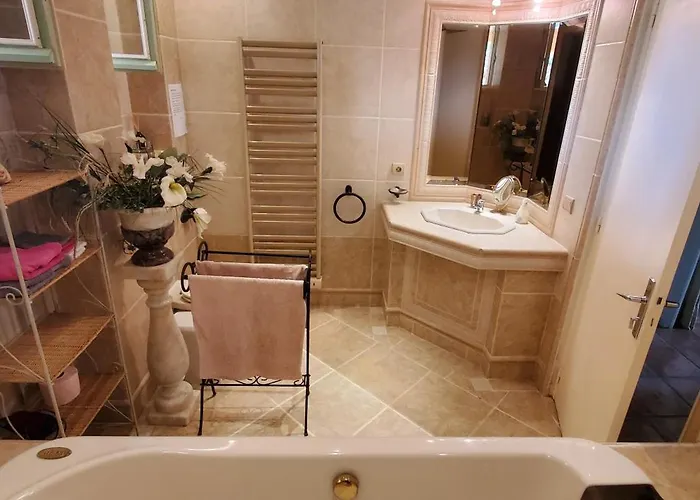 Charming With Pool, Sea And Mountain Views Apartament